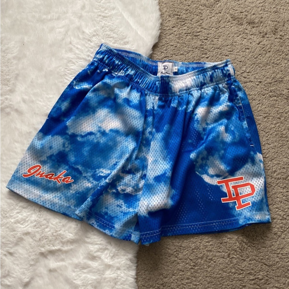 Inaka Power OG clouds shorts size M 100% Authentic